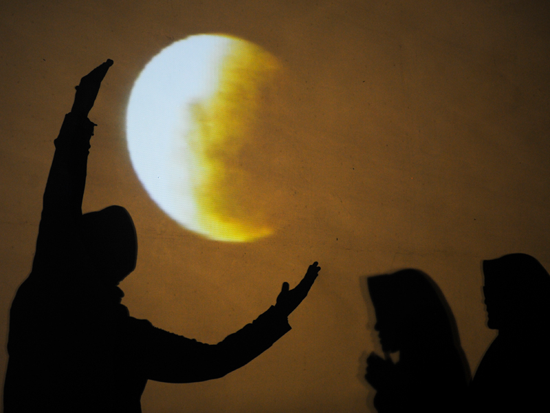 Layak Dicoba! Aplikasi untuk Foto Gerhana Bulan lewat Ponsel 