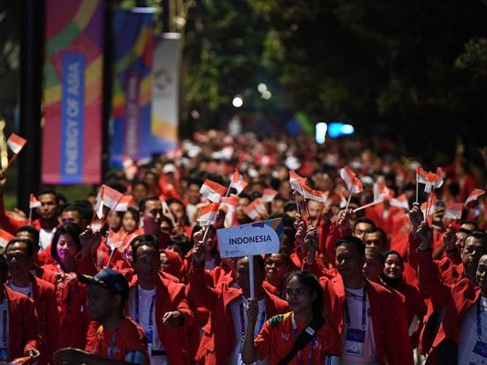  Kontingen Indonesia bersiap mengikuti Upacara Pembukaan Asian Games ke-18 Tahun 2018 di Stadion Utama GBK, Jakarta, Sabtu (18/8/2018)
