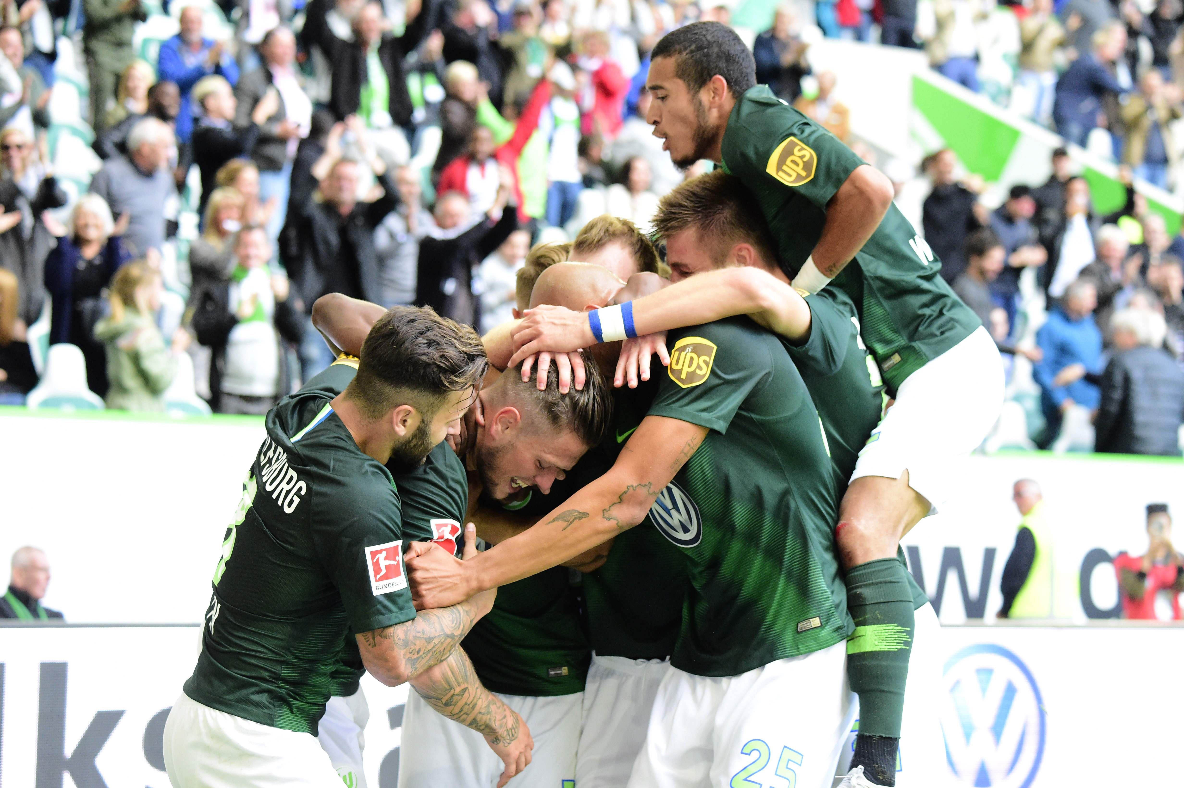 Selebrasi para pemain Wolfsburg