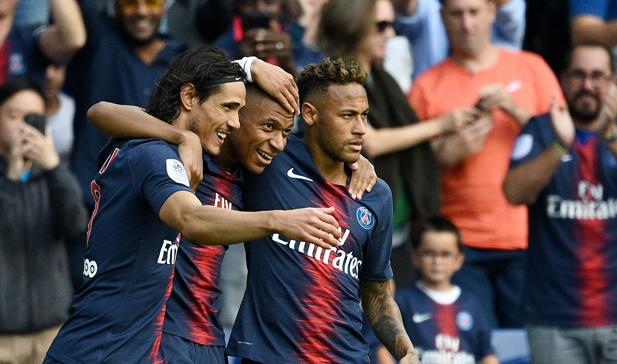 Trio MCN Pastikan Kemenangan PSG