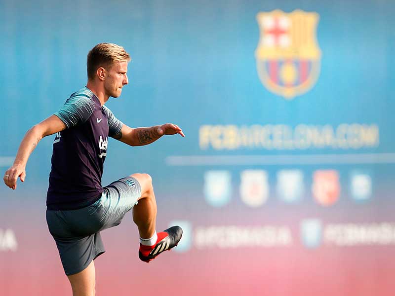 Rakitic Optimistis Kontraknya Diperpanjang Barcelona