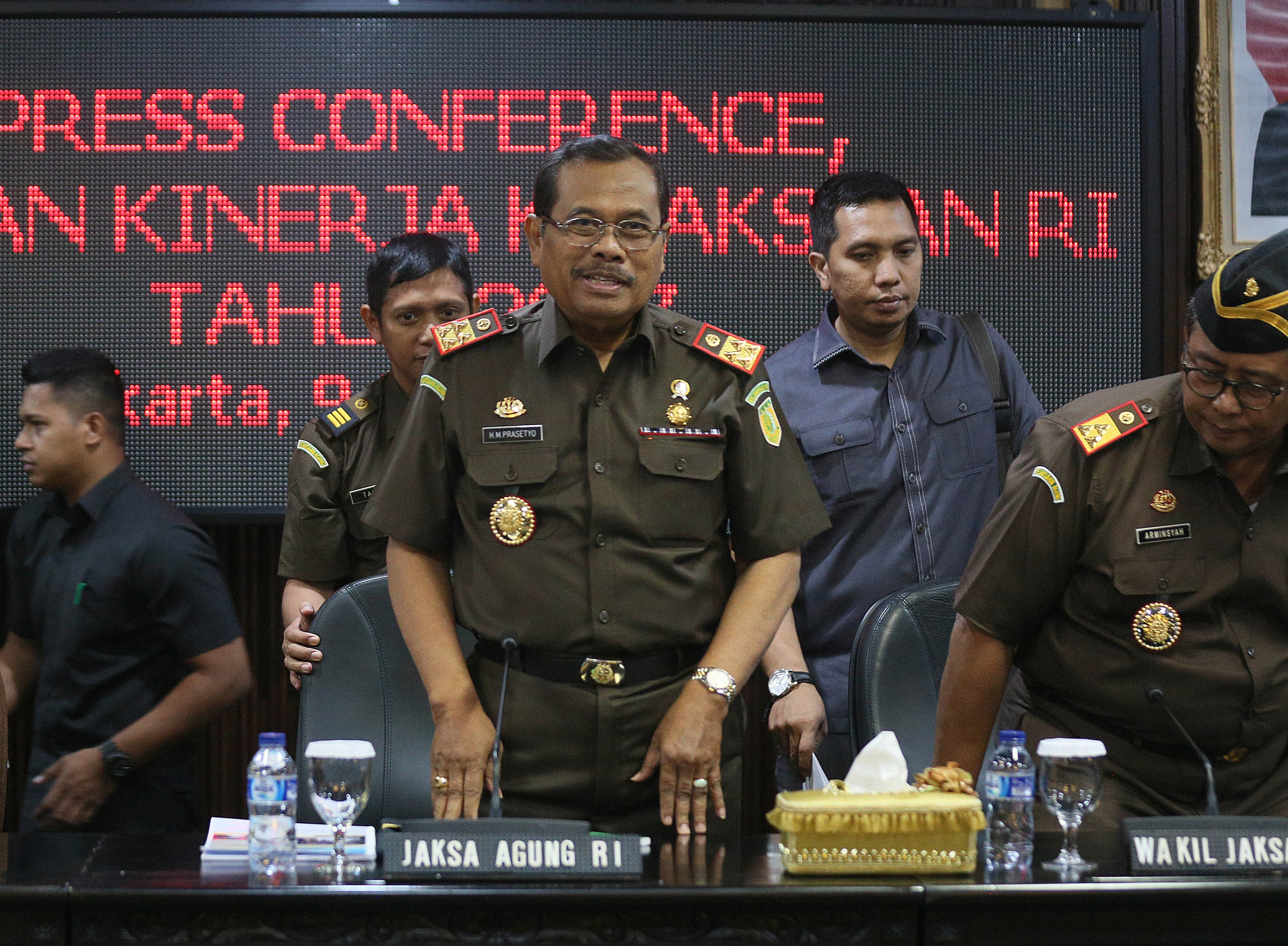 KINERJA KEJAKSAAN: Jaksa Agung M Prasetyo saat paparan kinerja selama 2017, di Kejaksaan Agung, Jakarta, Selasa (9/1).