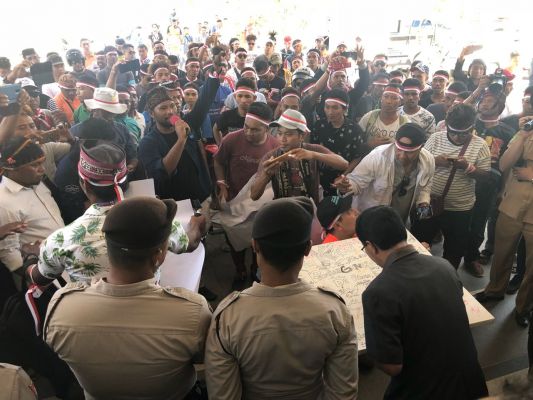Warga Tolak Pembangunan Rest Area dan Restoran di Pulau Rinca