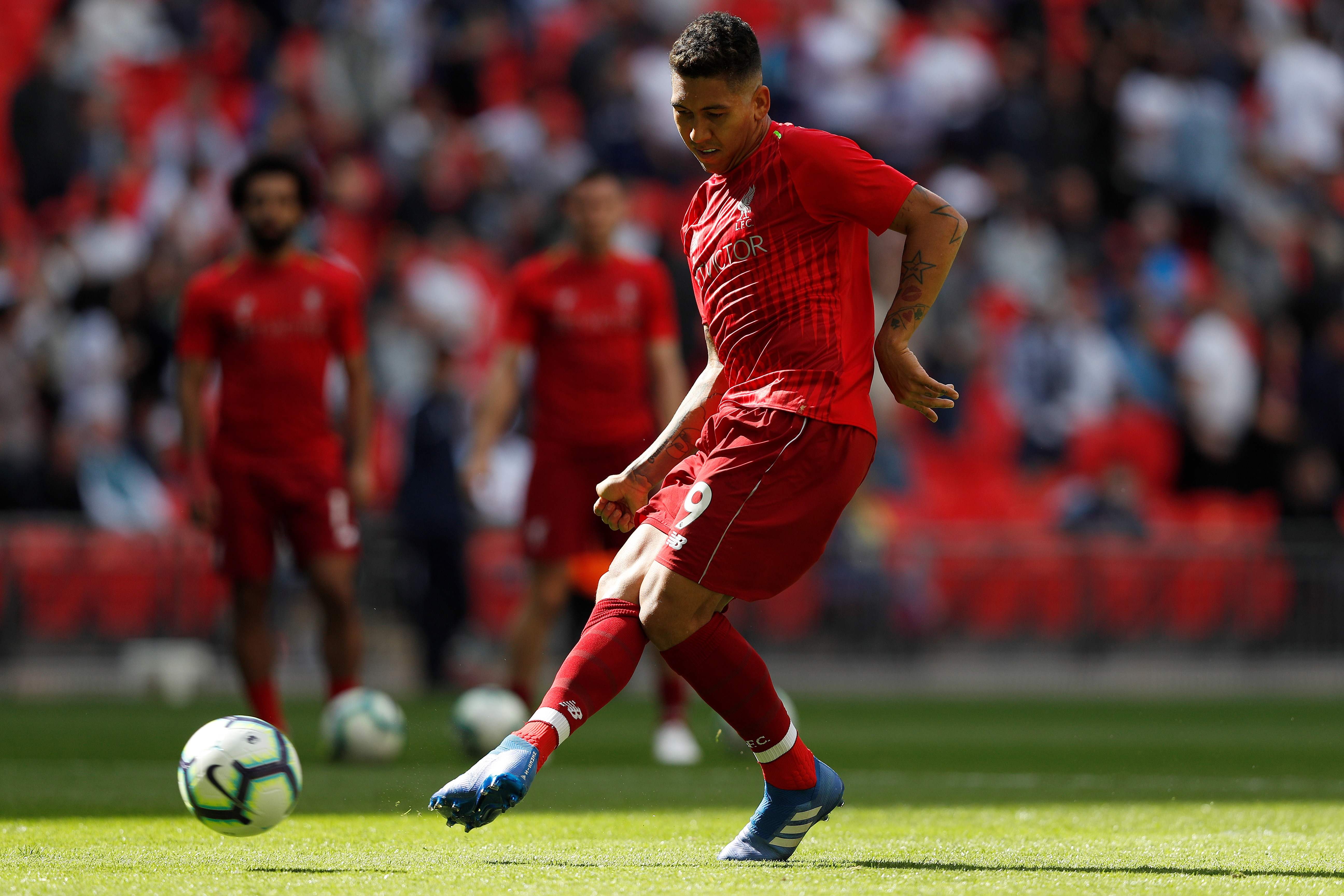 Cedera Mata, Firmino Terancam Absen Melawan PSG