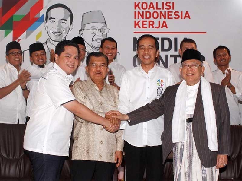 Bakal calon presiden Jokowi dan wakilnya Ma'ruf Amin bersama Wakil Presiden Jusuf Kalla dan Ketua Tim Kampanye Nasional Erick Thohir.