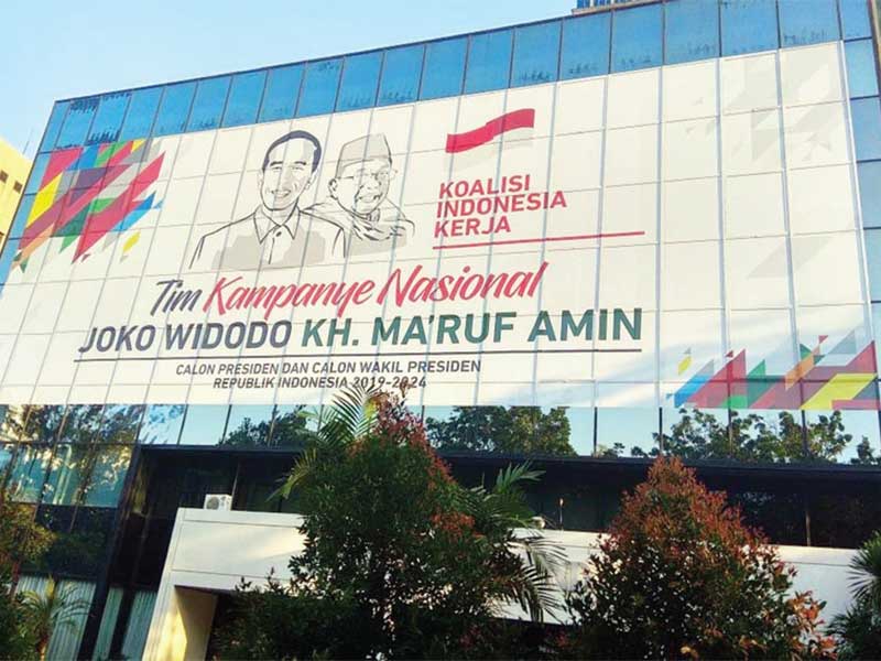 MARKAS BARU TKN: Tim Kampanye Nasional (TKN) Joko Widodo-KH Ma’ruf Amin memiliki markas baru di Gedung High End di Jalan Kebon Sirih, Jakarta Pusat, kemarin. Markas tersebut mulai digunakan untuk merancang strategi pemenangan mulai Senin (10/9). Sementara 