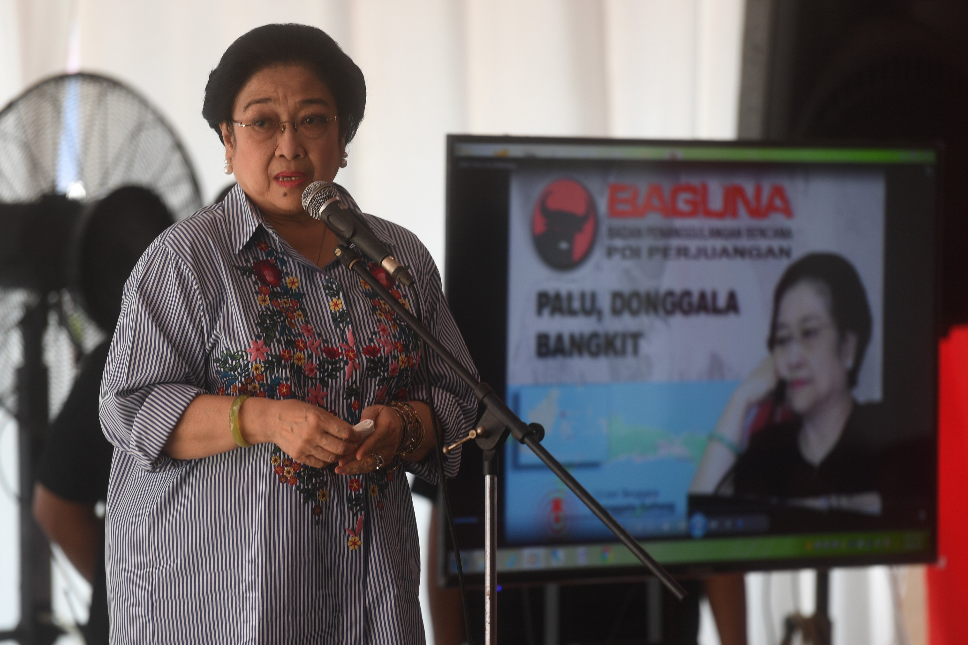 Megawati Sampaikan Duka Atas Meninggalnya Suami Sukmawati