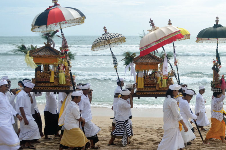 Peran Masyarakat Adat Sangat Strategis