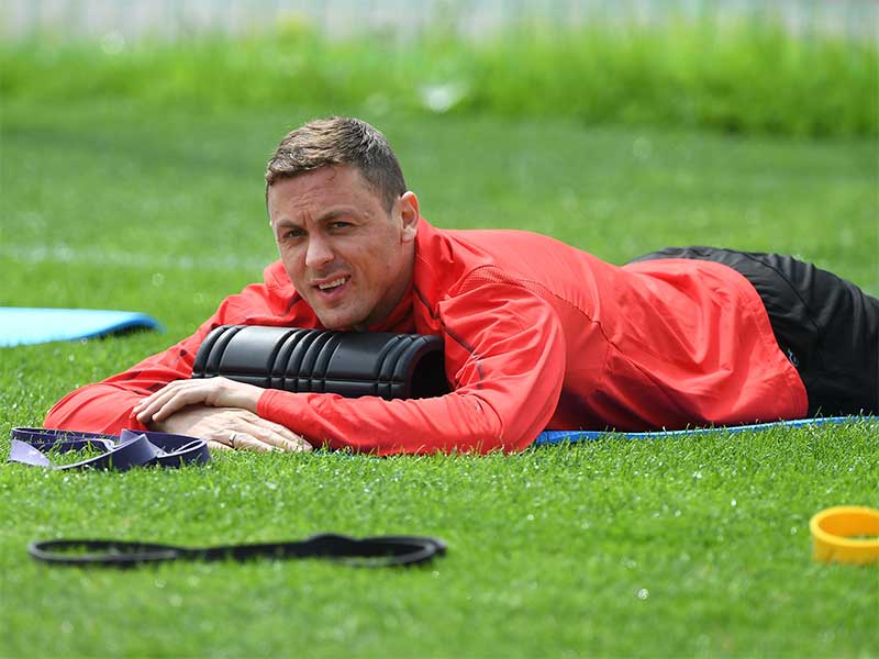 Cedera, Matic Absen Bela Serbia