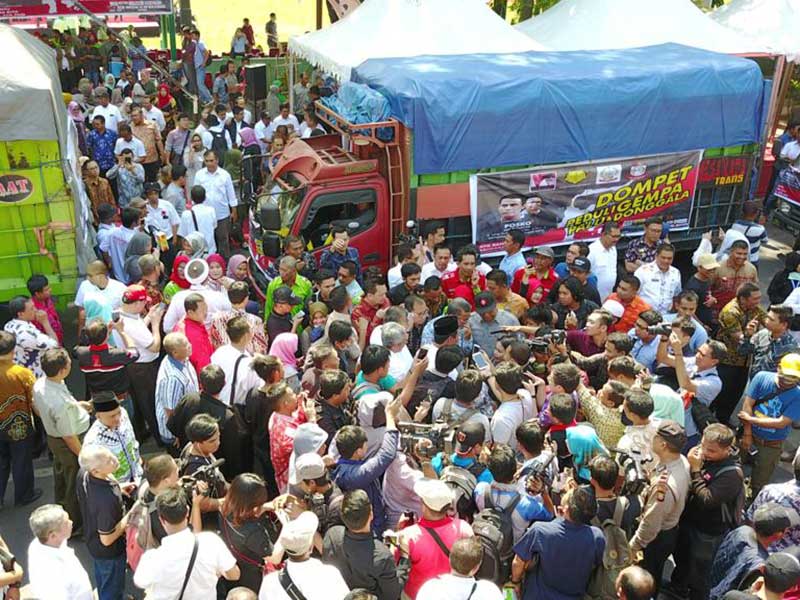 Kementerian Pertanian memebrikan bantuan bibit dan pupuk gratis kepada korban bencana Palu