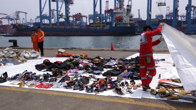 Barang-barang diduga berasal dari pesawat Lion Air PK-LQP yang jatuh di perairan Tanjung Karawang 