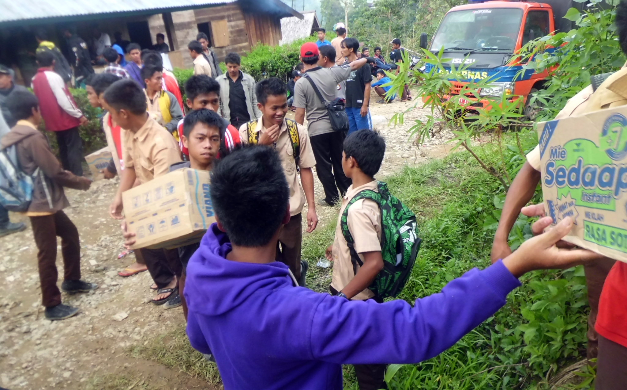 15.226 Warga Mamasa Mengungsi akibat Gempa