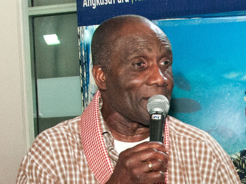 Oscar Harris Pukau Warga Kota Ambon     