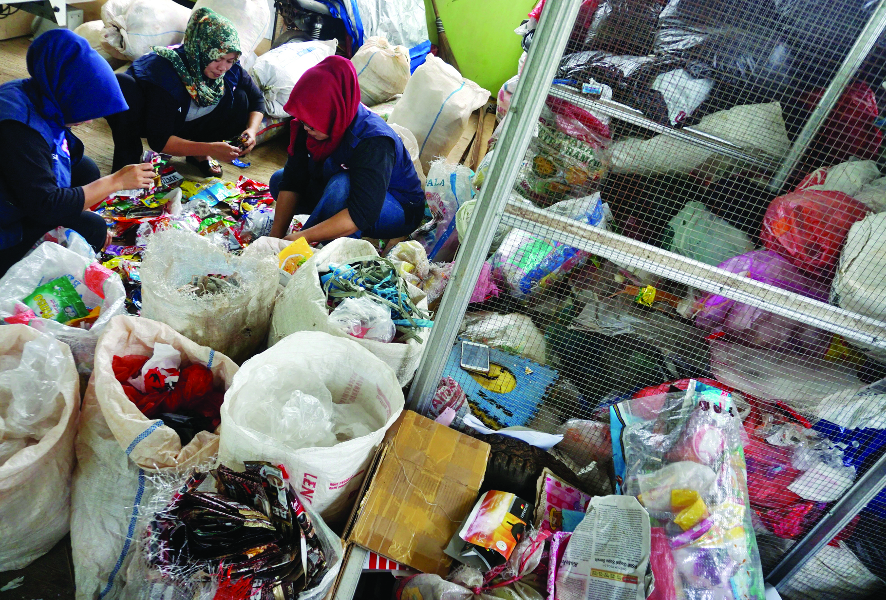 Dulu Tukar Sampah dengan Beras, Kini Bisa Menjadi Emas