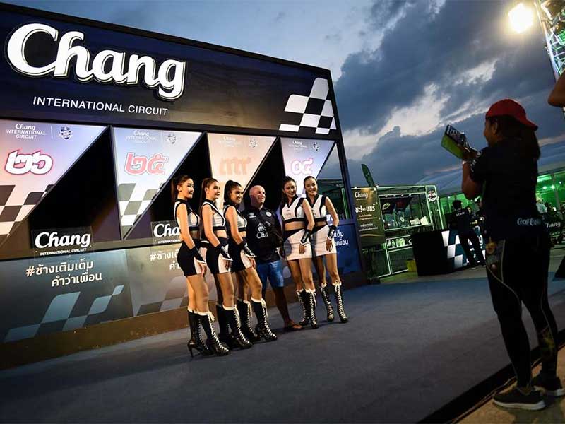 Paviliun hiburan Sirkuit International Buriram saat menggelar rangkaian event MotoGP 2018. 