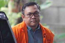 KPK Perpanjang Masa Penahanan Bupati Pakpak Bharat