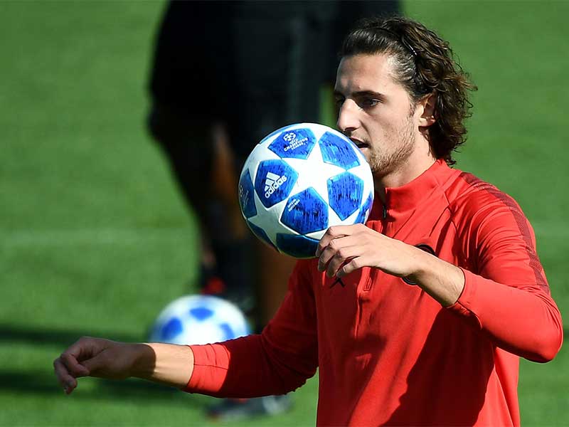 PSG Kecam Pendekatan Barca pada Rabiot