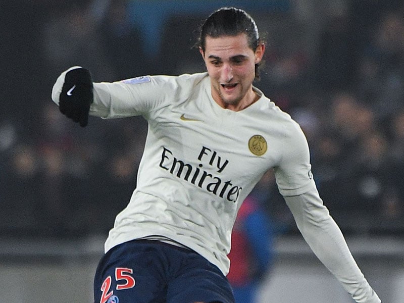PSG Izinkan Rabiot Cari Klub Baru