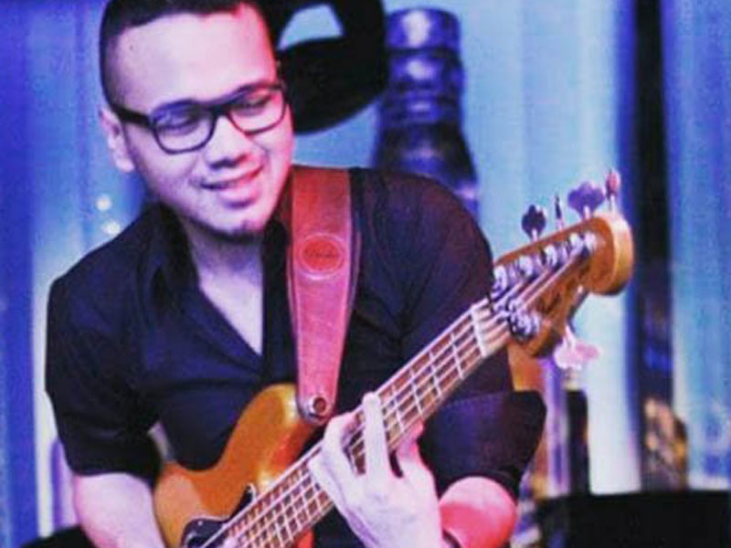 Andika,bassist Kerispatih