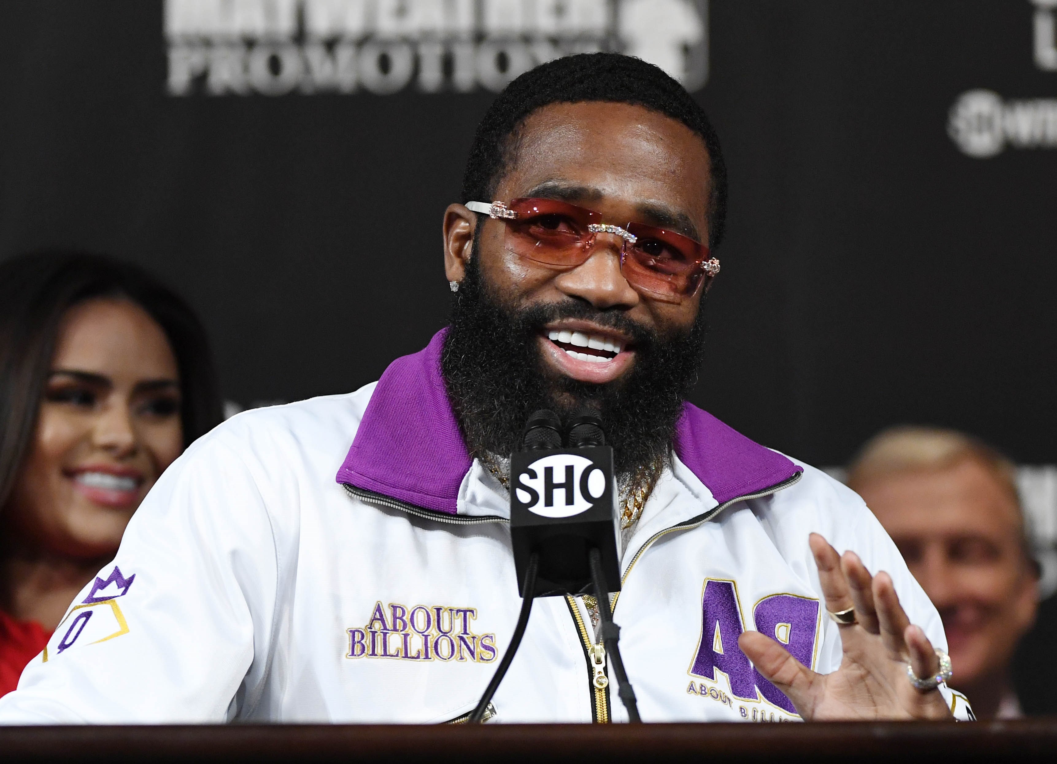 Broner Sesumbar Pedas, Pacquiao Bicara Datar