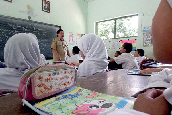 Era Revolusi Teknologi, Peran Guru Tetap Tidak Tergantikan