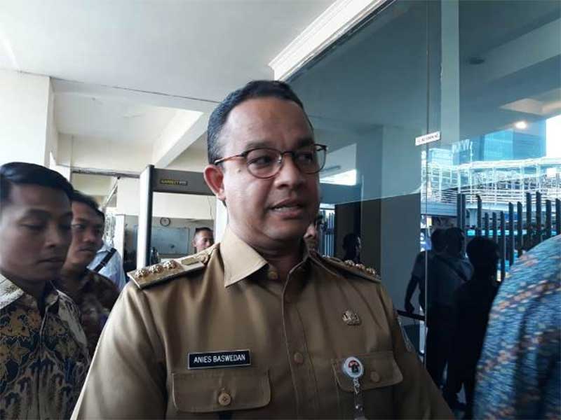 Anies Janji akan Tangani Kebakaran Tomang