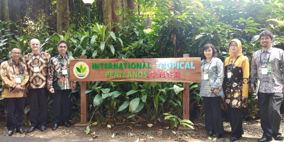 KLHK Resmikan Pusat Riset Gambut Internasional di Bogor