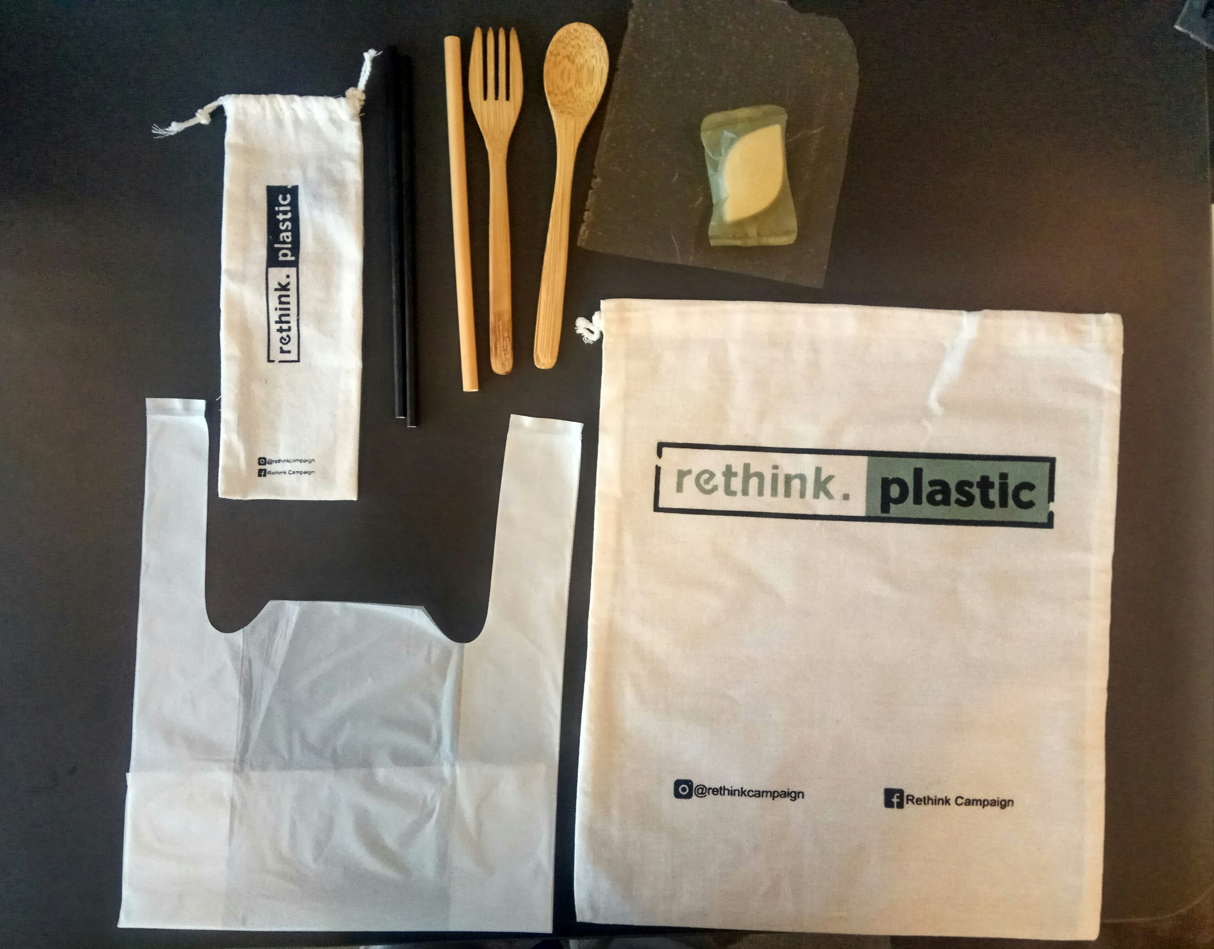 Gerakan 1 Juta Orang Kurangi Plastik