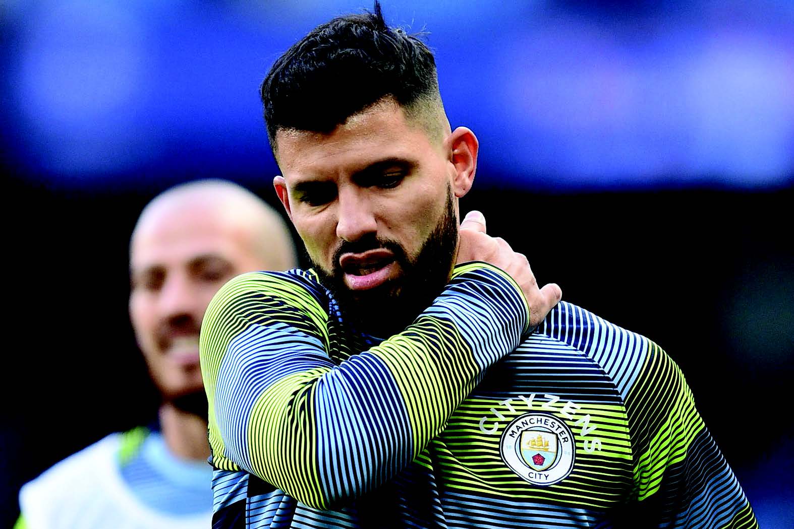 Bedah Sayatan Kecil Atasi Saraf Terjepit di Leher