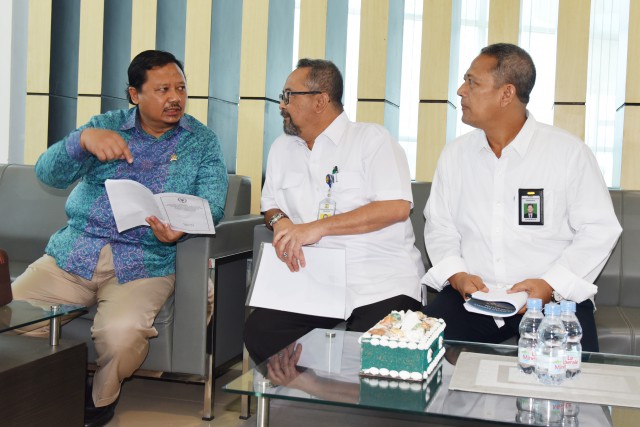 Wakil Ketua Komisi V DPR RI Sigit Sosiantomo memimpin Tim Kunjungan Kerja Spesifik Komisi V DPR RI ke Provinsi Berau