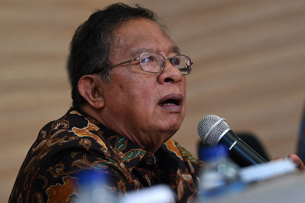 Februari Terjadi Deflasi, Darmin Sebut Ada Peranan Pemerintah