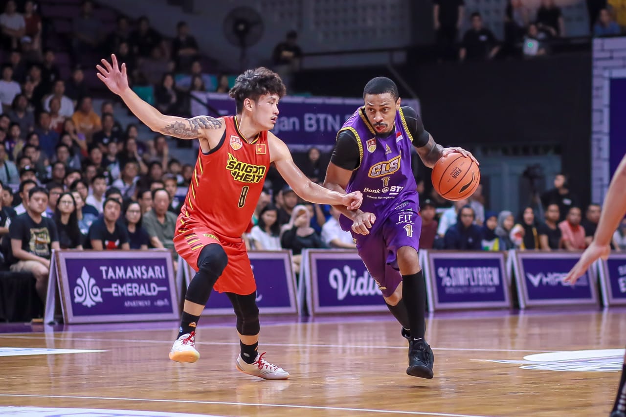 CLS Knights dan Saigon Heat sudah empat kali bertemu di musim reguler dan kedua tim berbagi rekor kemenangan yang sama 2-2.