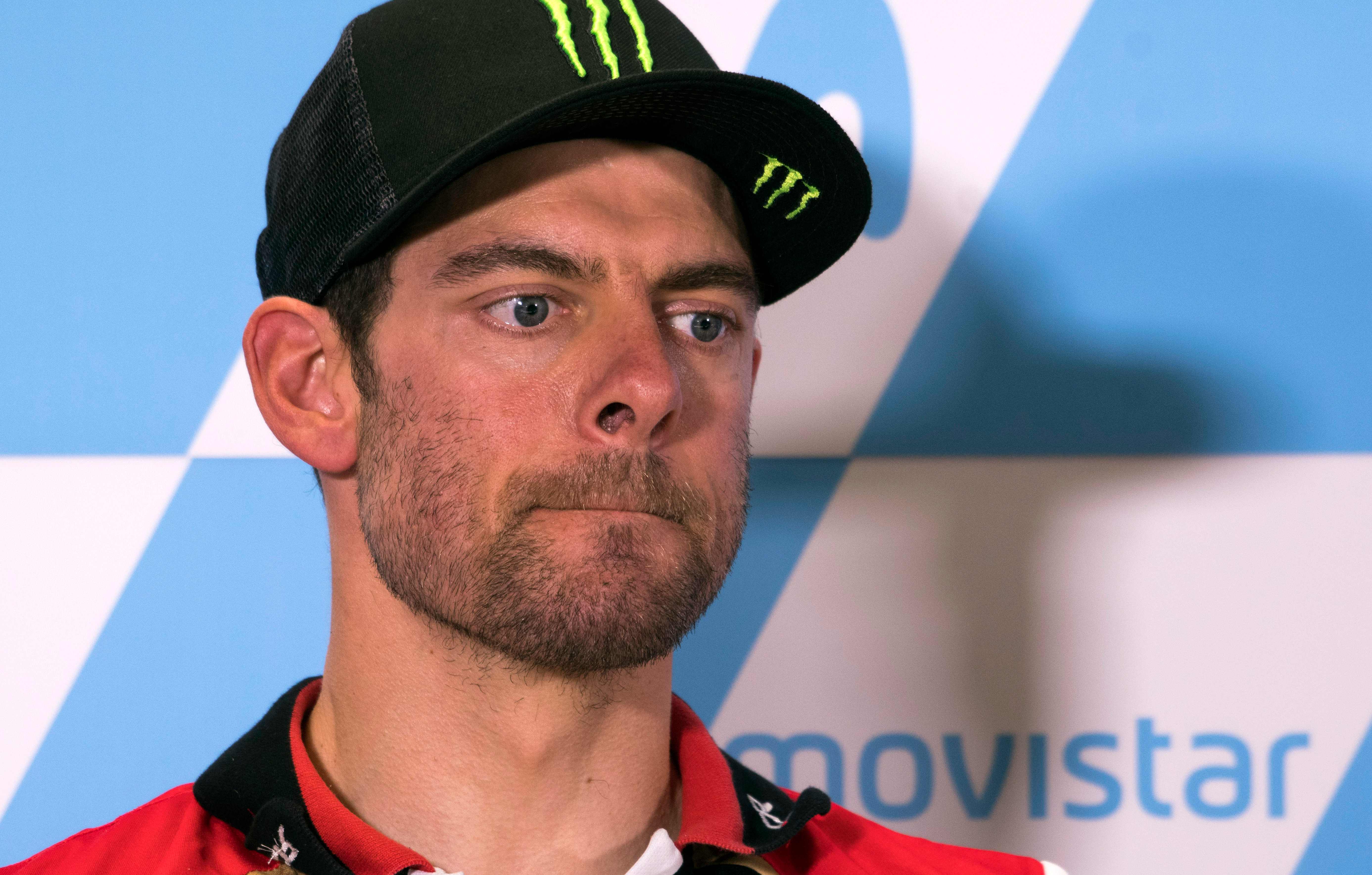 Pembalap LCR Honda's Cal Crutchlow menghadiri sesi konferensi pers di Alcaniz, Spanyol, akhir 2018.