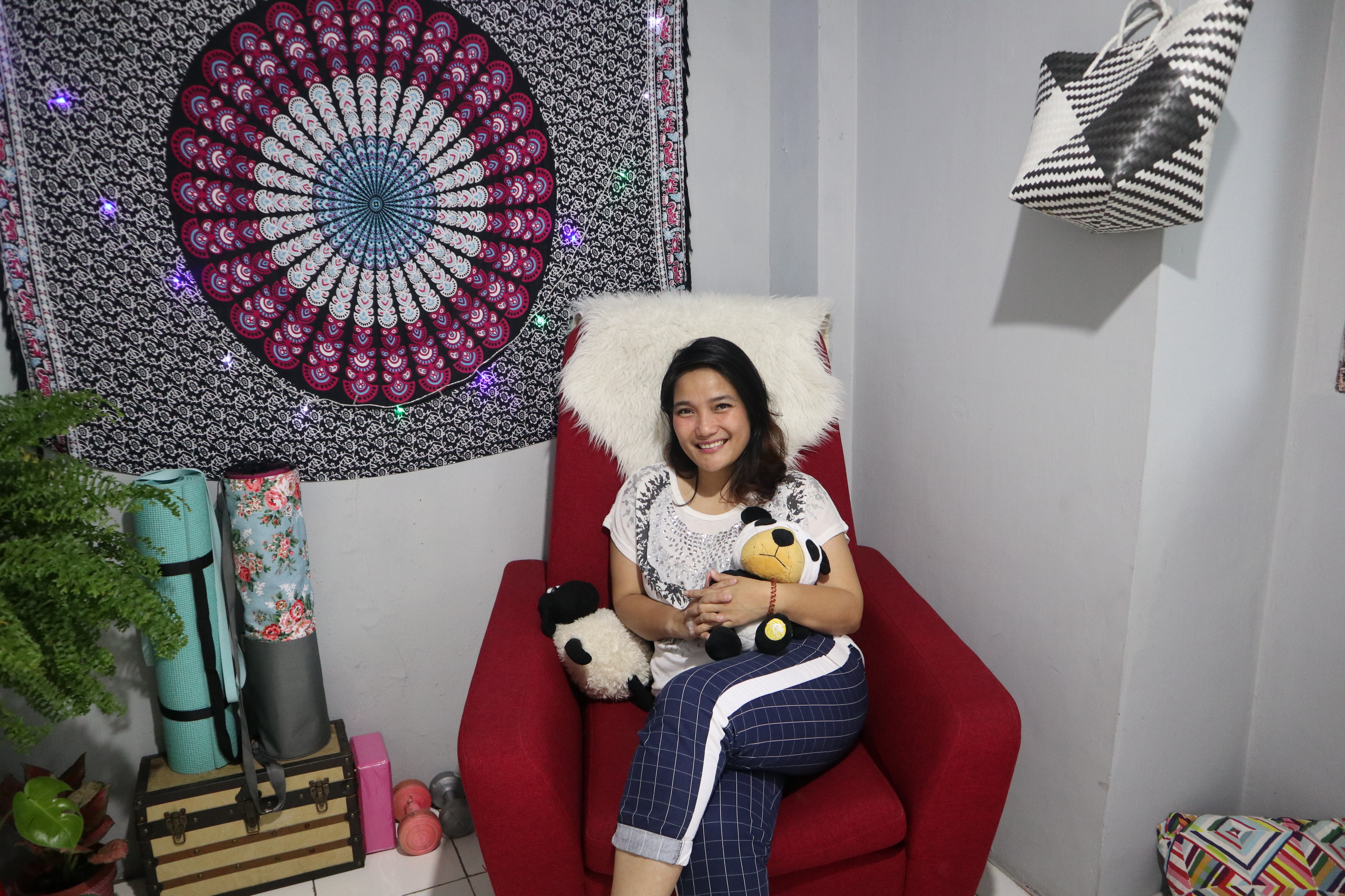  Yasmin Zata Ligouw Seorang Mama Blogger yang Punya Hobby Traveling dan Crafting