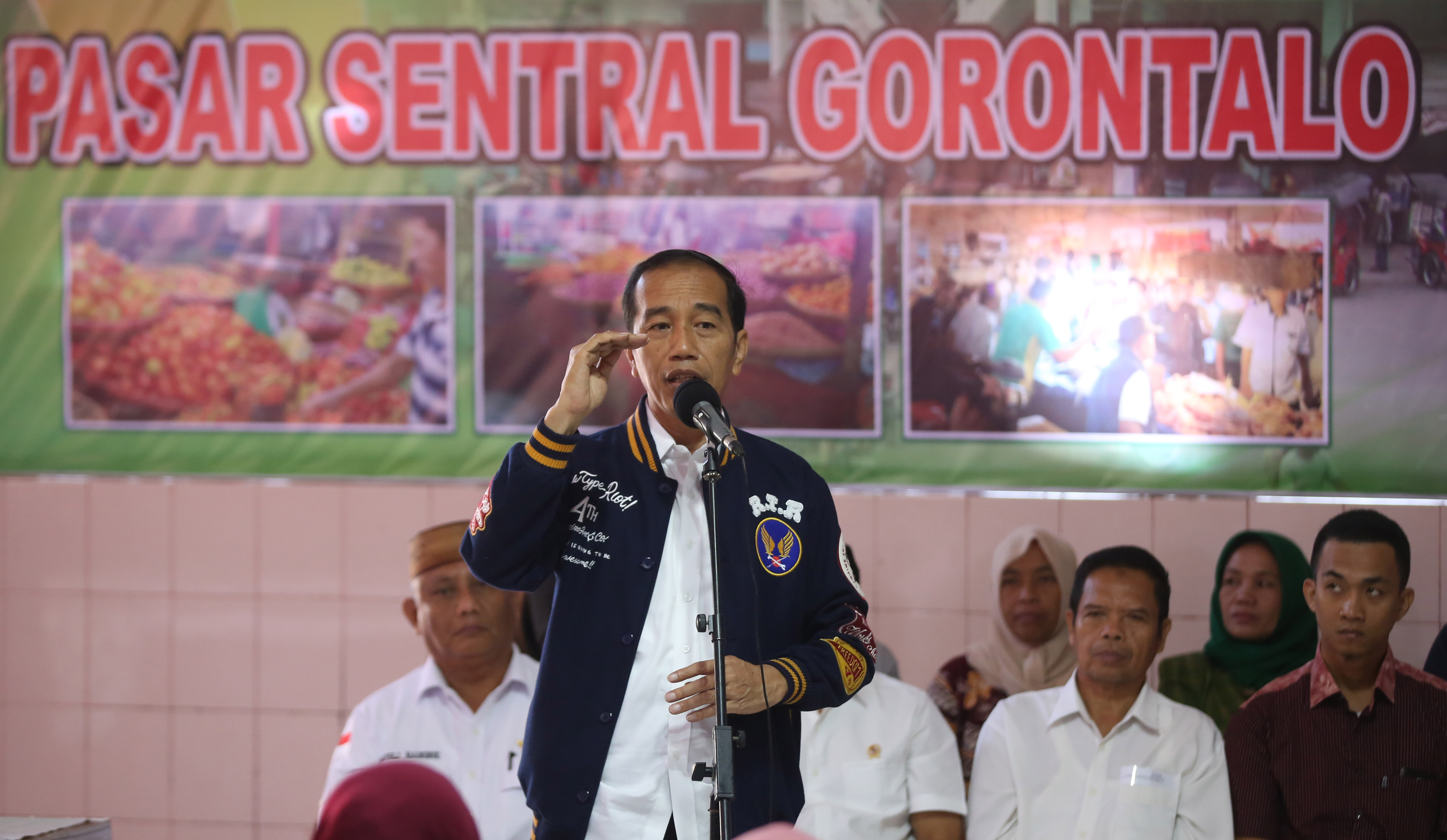 Didukung Keluarga Uno, Jokowi: Logikanya, Dukung ke Pak Sandi