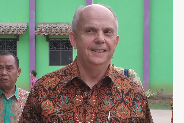 JOSEPH R DONOVAN JR: Duta Besar Amerika Serikat 