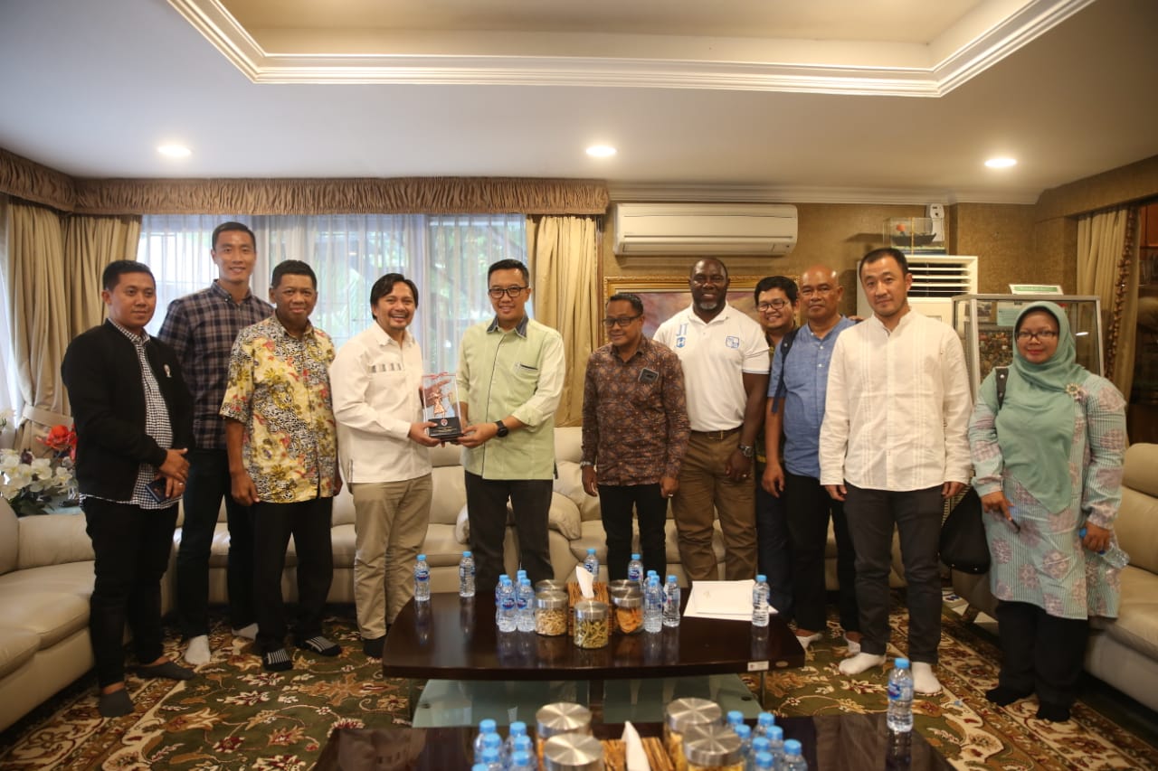 Menpora Sambut Gagasan Akademi Kiper