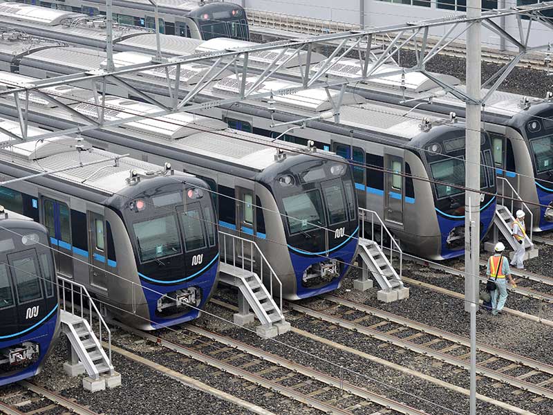 Suasana depo MRT di Lebak Bulus, Jakarta Selatan