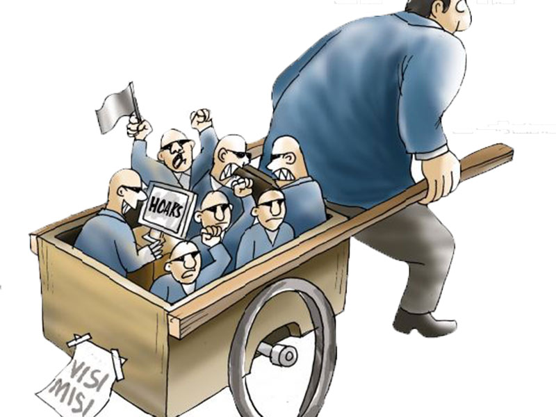 Keriuhan Menuju Substansi Kepemimpinan