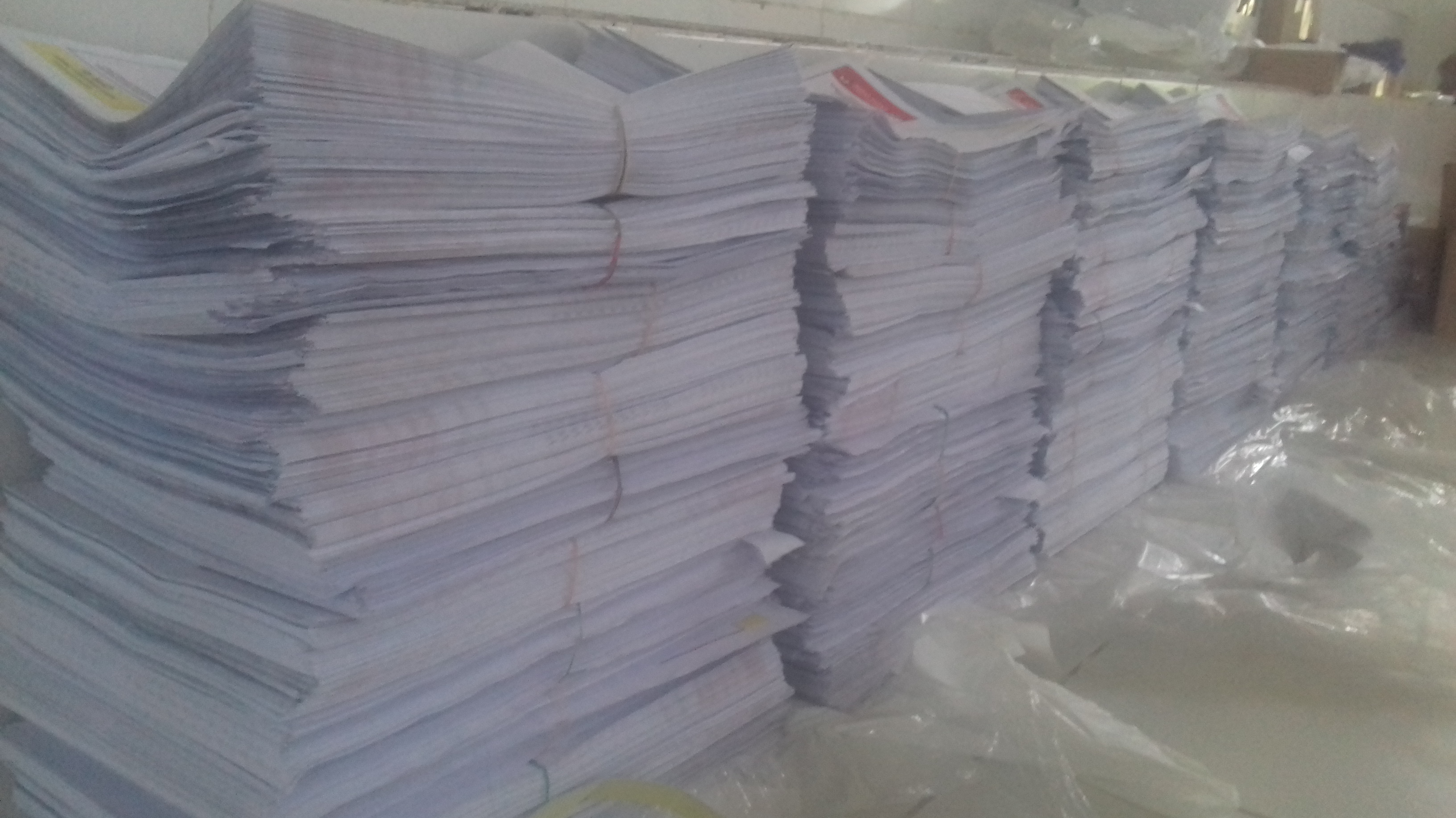  19.158 Surat Suara (SS)di labuanbajo NTT di temukan Rusak usai di sortir.Proses penyortiran masih berlangsung