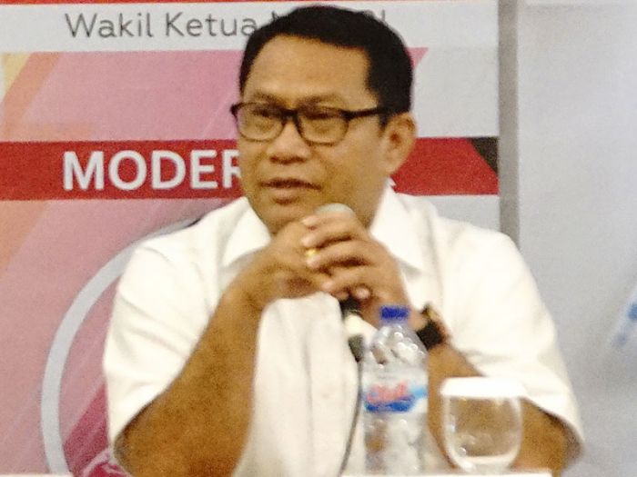 Ketua Komisi V DPR RI Fary Djemy Francis