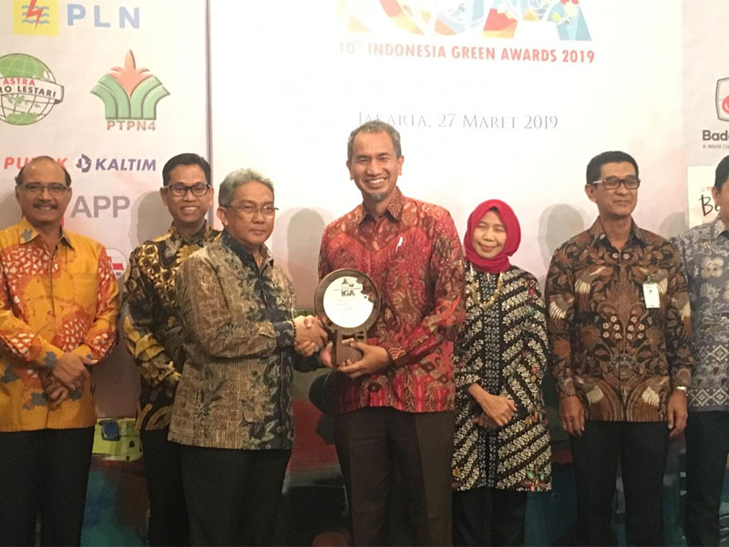 PLN Babel berhasil menyabet dua gelar penghargaan pada IGA 2019