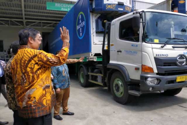 Menteri Perindustrian Airlangga Hartarto Lepas Kontainer Ekspor ke-3000 PT Bayer Indonesia