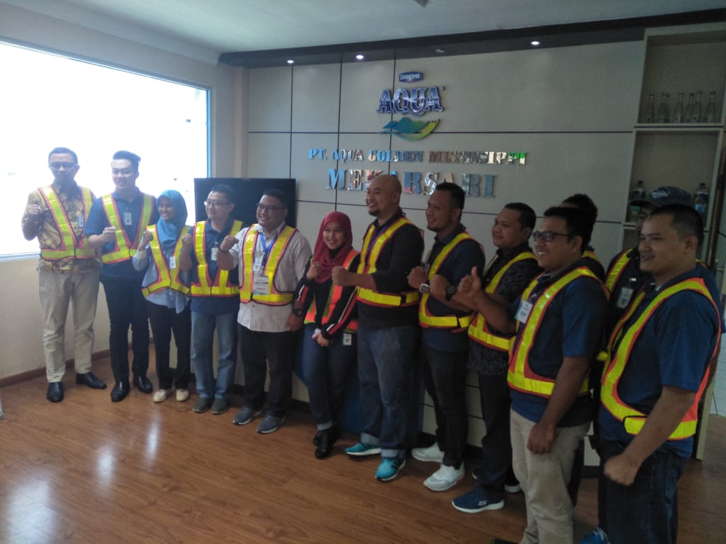 Peserta Workshop penerapan metode Social Return on Investment dalam pengelolaan limbah dan CSR