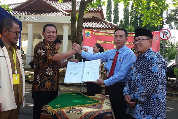 Perjanjian Kerja Sama Kejari Cianjur dan Para Kepala Desa