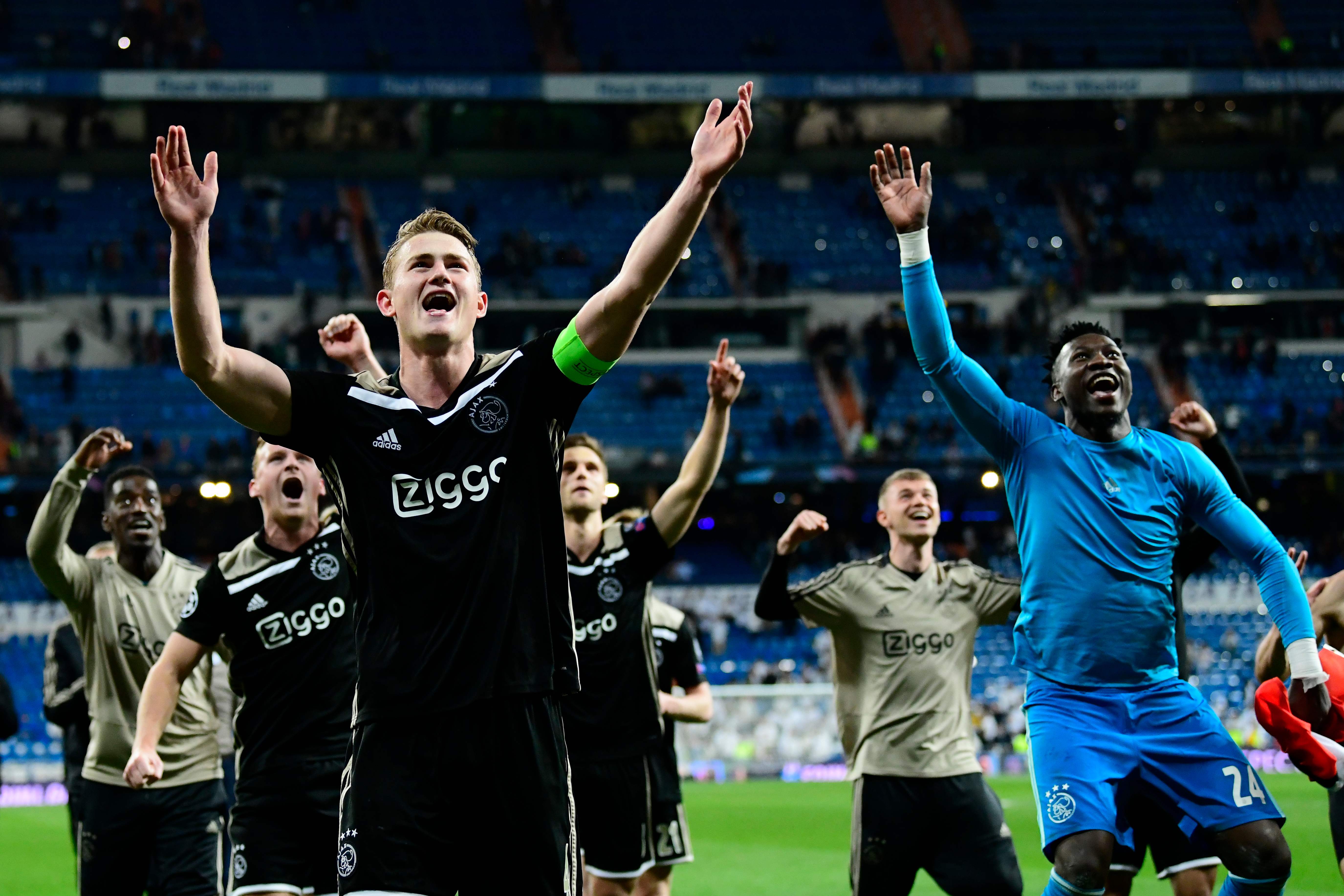 Ajax Hempaskan Real Madrid di Santiago Bernabeu