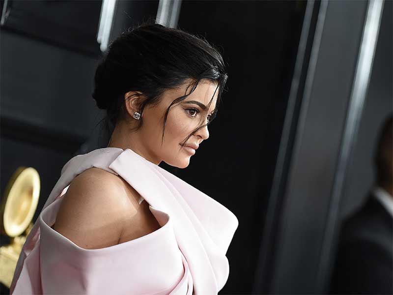 Minggir, Zuckerberg! Ini Miliuner Baru Termuda di Dunia