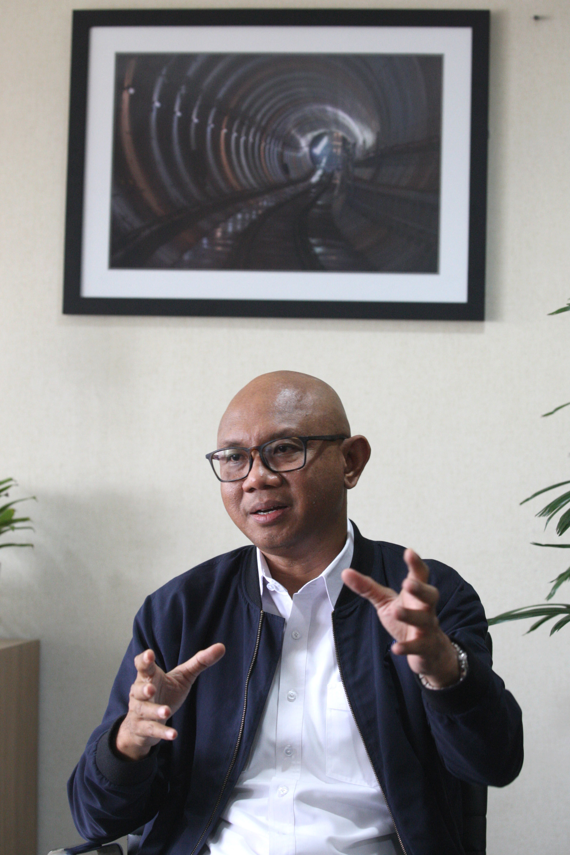 Direktur Utama PT. MRT Jakarta William P Sabandar