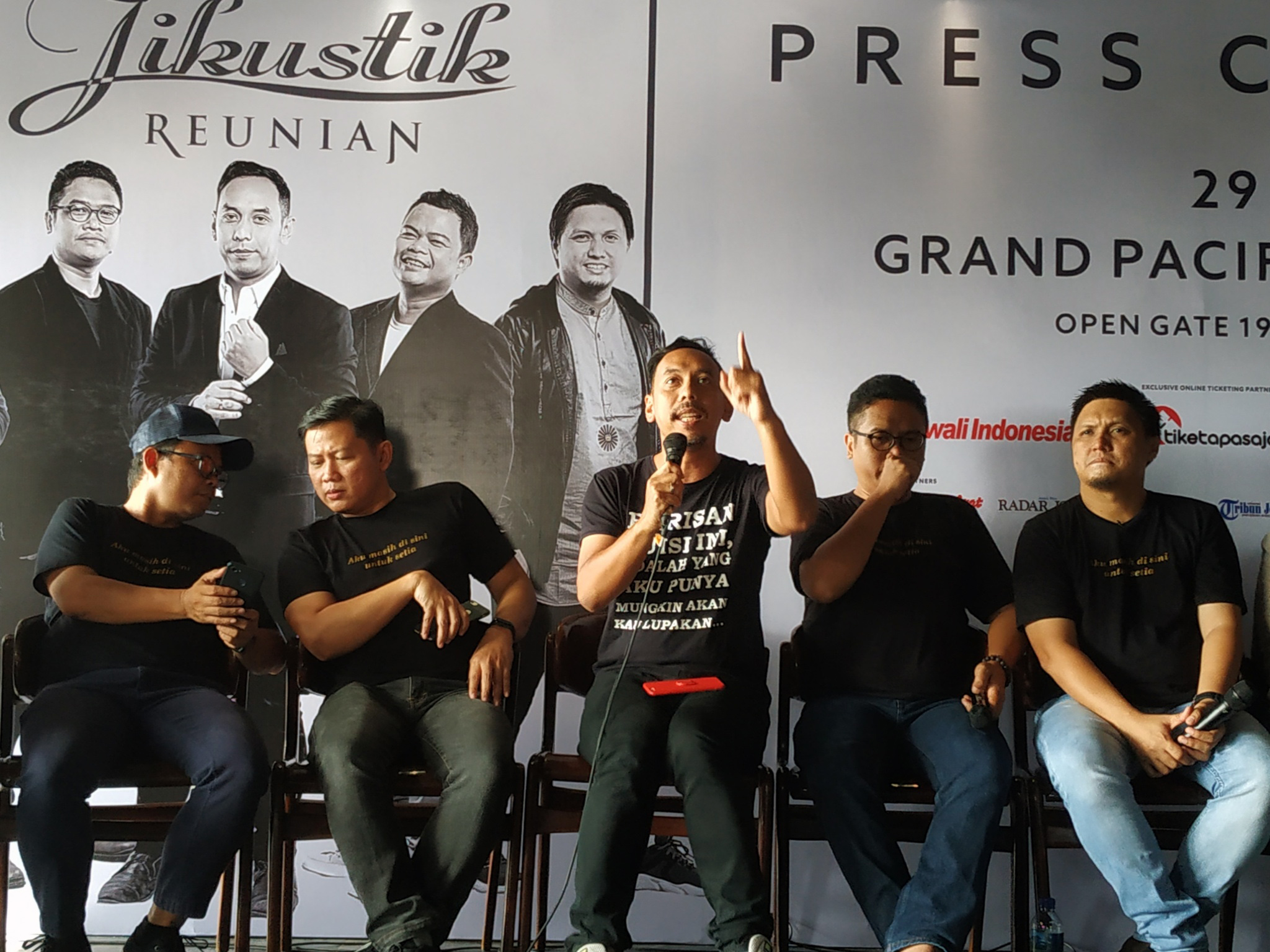 Suasana jumpa pers Jikustik di Sleman, DIY, Kamis (28/3). 