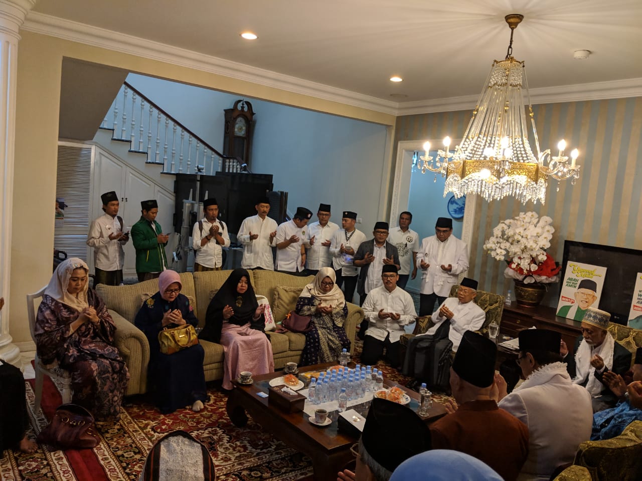 Ulama dari Sabang-Merauke Antar Kiai Ma'ruf ke Arena Debat